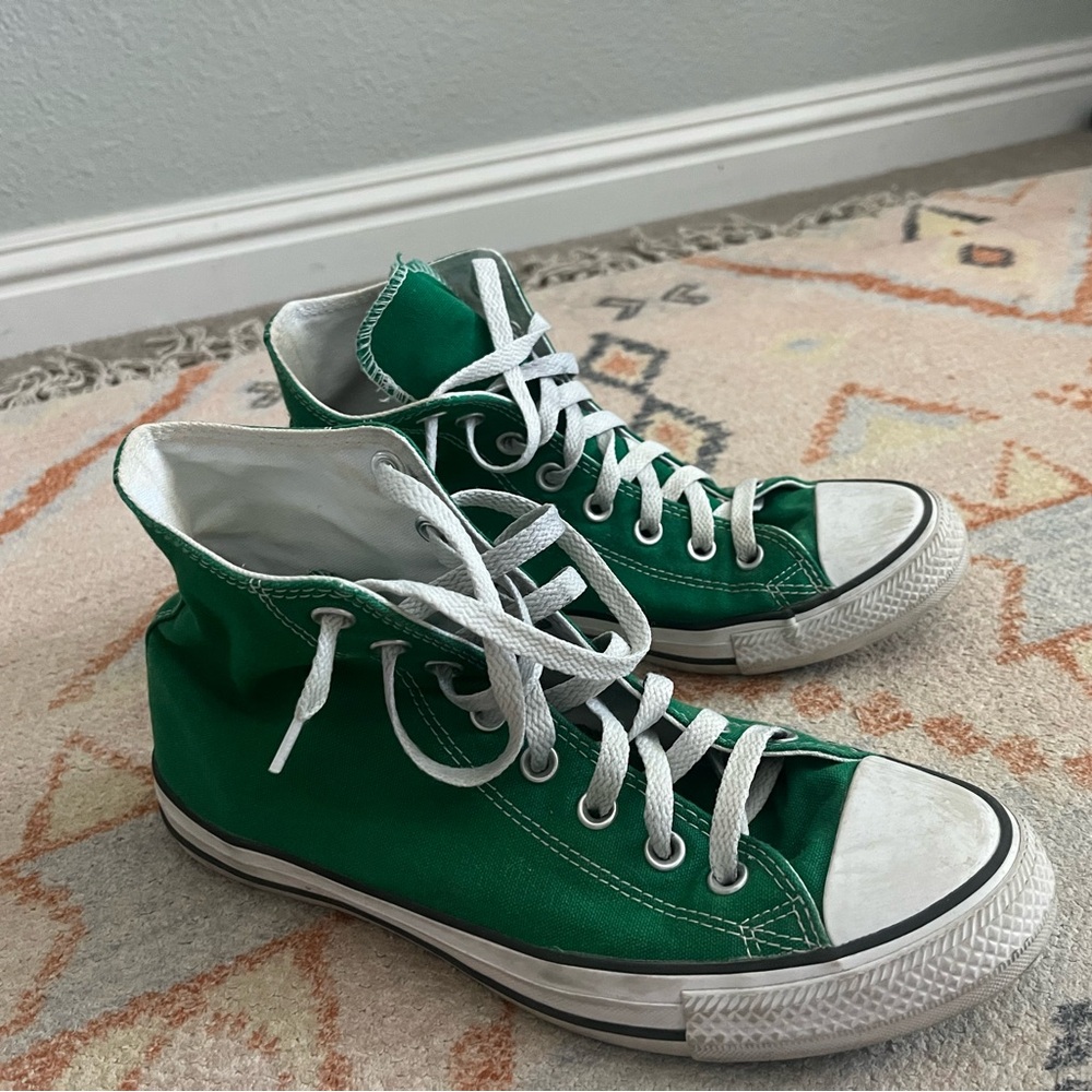 Green high-top converse